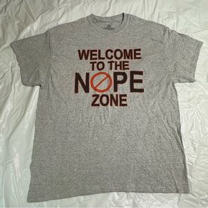 Gray Graphic “Welcome to the Nope Zone” T-Shirt Size XL